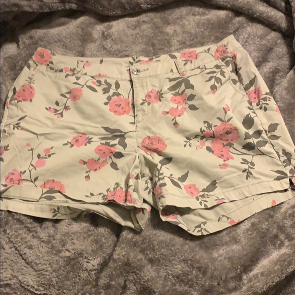 Women’s shorts
